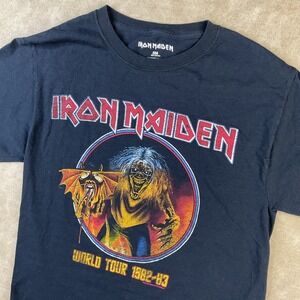 Iron Maiden T-Shirt 1982-83 World Tour Graphic Tee Short Sleeve 2017 Men Sz S
